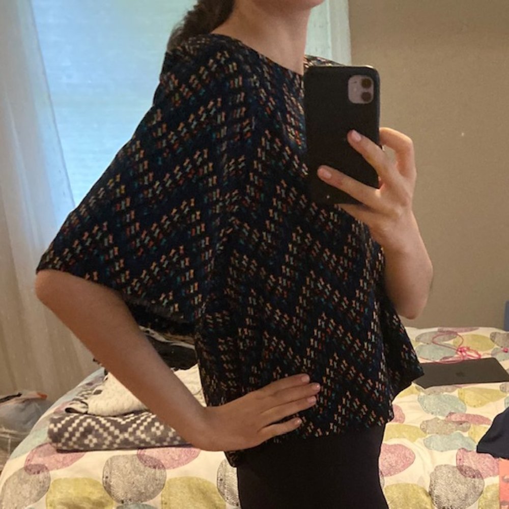 Blouse - Picture 2 of 2